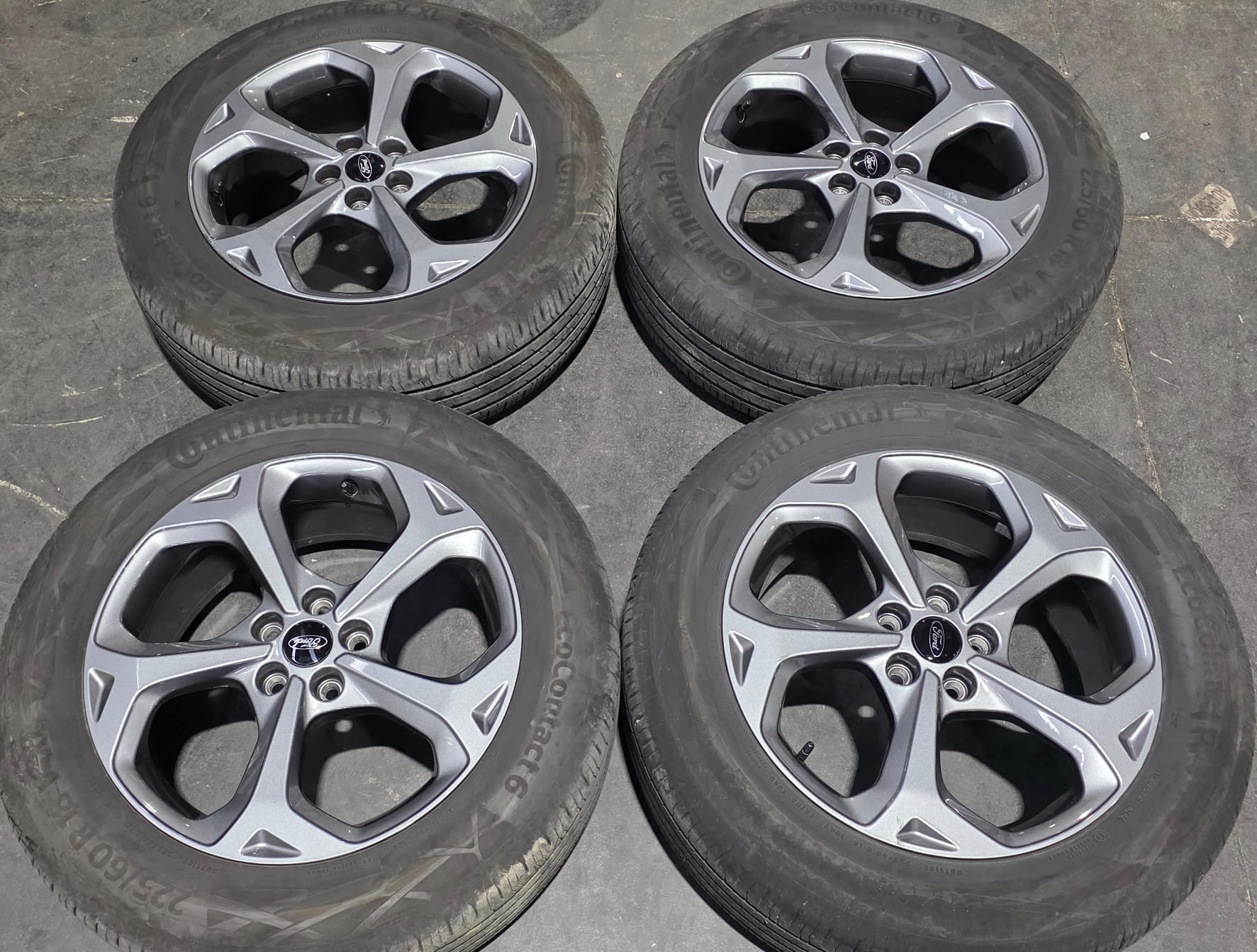 Ford KUGA new 2025